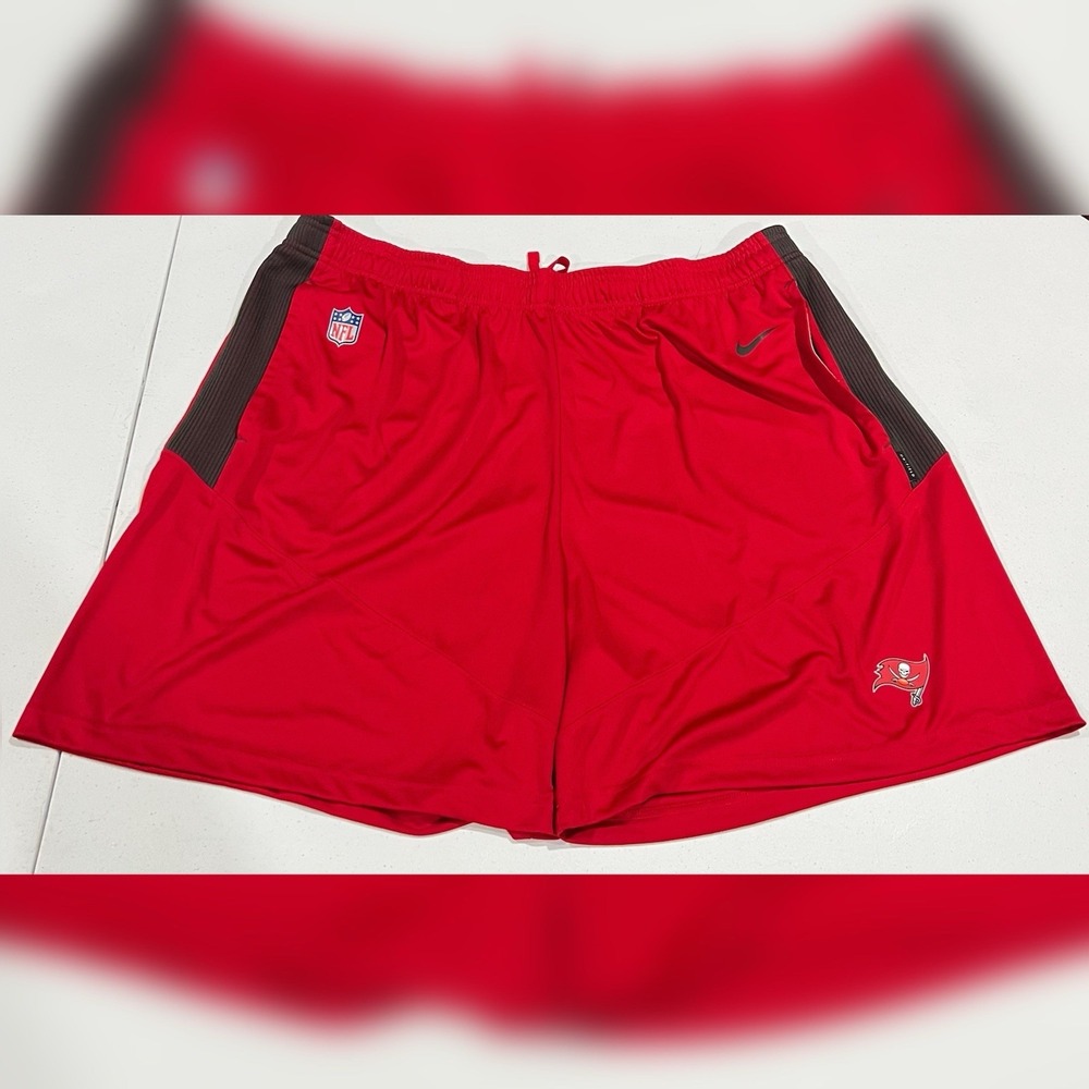 Nike NFL On Field Dri-FIT Tampa Bay Buccaneers Training Shorts Men's 3XL Red